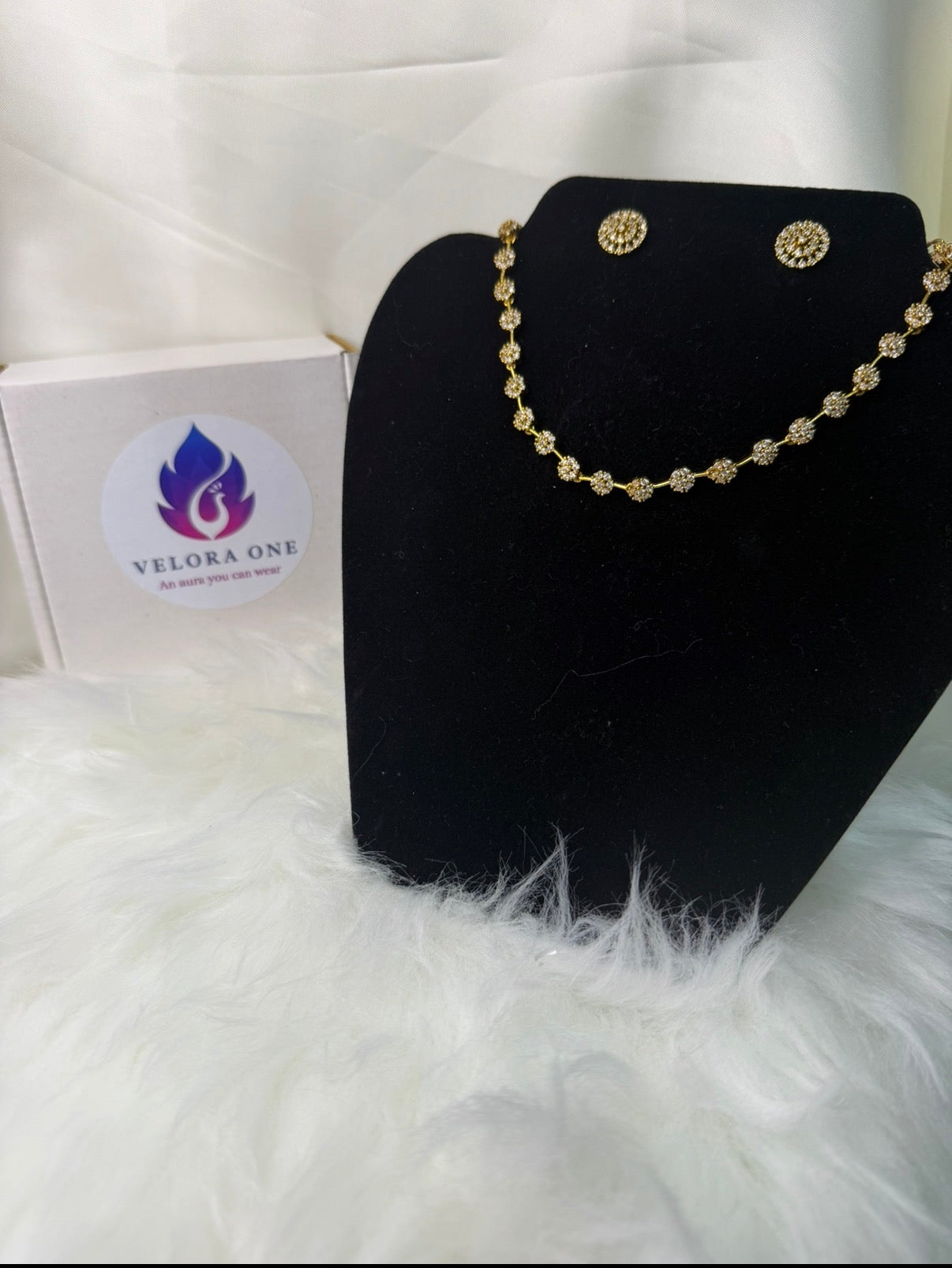 Gold Stone Flower String Necklace - VJN005